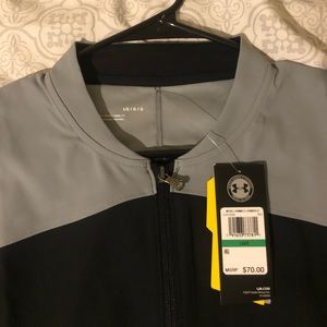 Under Armour pull over jacket size large